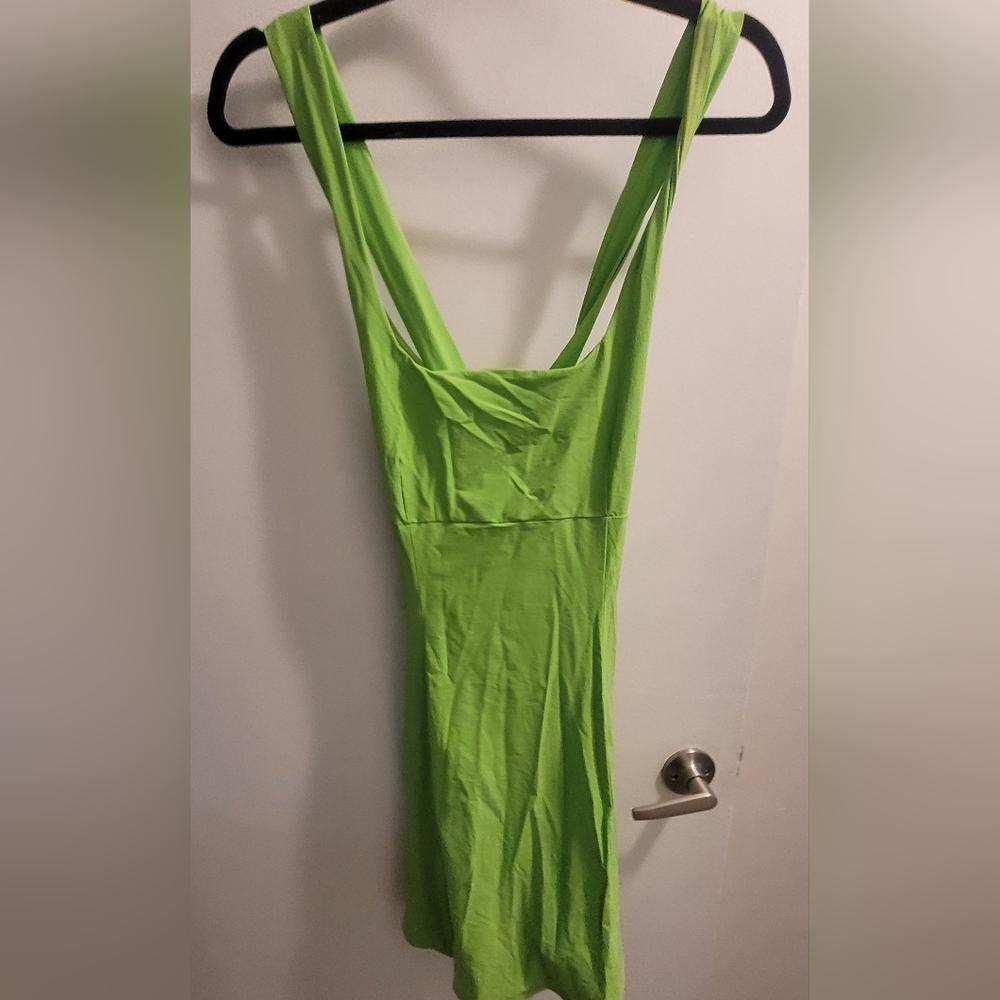 Active dress (Outdoor Voices) - Picture 3 of 5